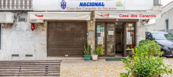 157m² Commercial property in Loures, Portugal No. 180743 5