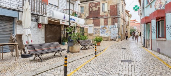 157m² Commercial property in Loures, Portugal No. 180743 10