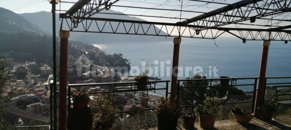 2 Schlafzimmer Villa in Recco, Italy, Nr. 259672 9