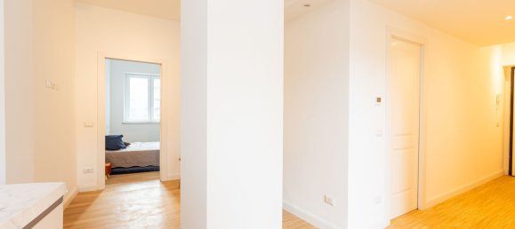 2 rooms Apartment in Milan, Italy No. 260627 4