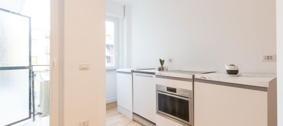 2 rooms Apartment in Milan, Italy No. 260627 7