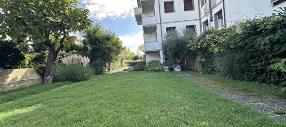 3 Schlafzimmer Wohnung in Livorno, Italy, Nr. 324268 31