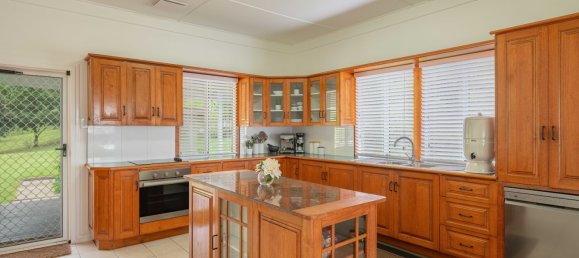 Granja de 3 dormitorios en Kanigan, Australia No. 696 5