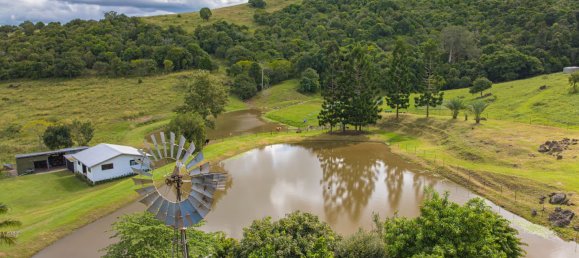 Granja de 3 dormitorios en Kanigan, Australia No. 696 26
