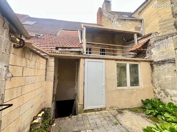 3 bedrooms House in Mouy, France No. 300360