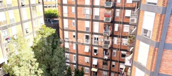 2 bedrooms Apartment in Rome, Italy No. 351839 28