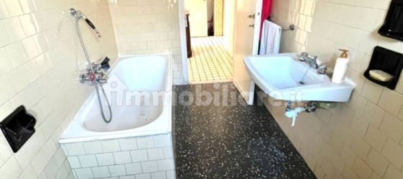 2 bedrooms Apartment in Rome, Italy No. 351839 24