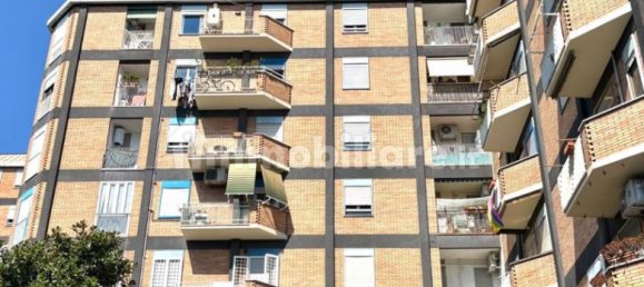 2 bedrooms Apartment in Rome, Italy No. 351839 32