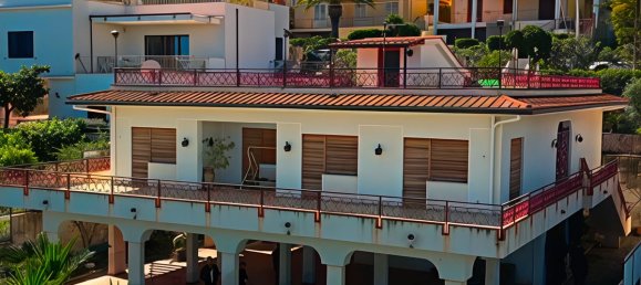 6 bedrooms Villa in Casteldaccia, Italy No. 251319 2