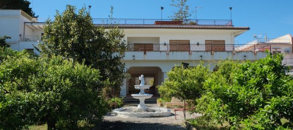 6 bedrooms Villa in Casteldaccia, Italy No. 251319 16