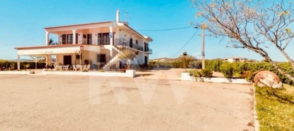 3 Schlafzimmer Haus in Tavira, Portugal, Nr. 143503 2