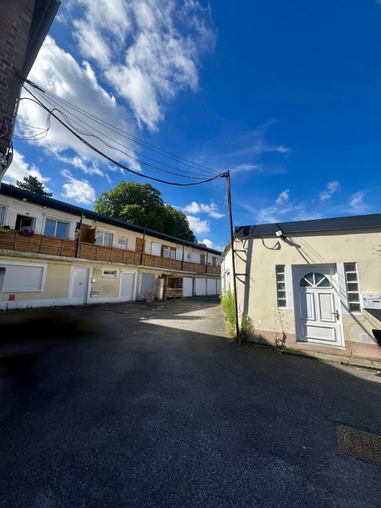 Здание с 1 комнатой в Амьен, Франция № 258252