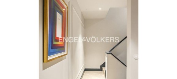 Estudio en Lisbon, Portugal No. 13770 13