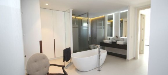 4 غرف نوم فيلا في San Miguel de Salinas, Spain رقم 2383 7