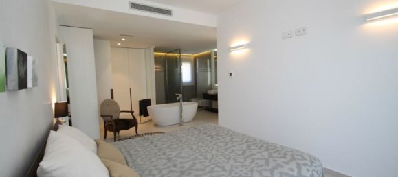 4 غرف نوم فيلا في San Miguel de Salinas, Spain رقم 2383 5