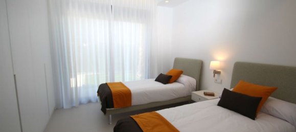 4 غرف نوم فيلا في San Miguel de Salinas, Spain رقم 2383 20