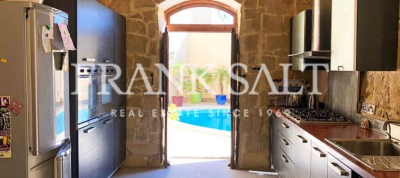 3 bedrooms House in Zebbug, Malta No. 3808 6