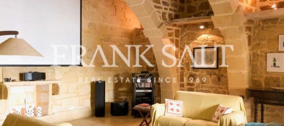 3 bedrooms House in Zebbug, Malta No. 3808 4