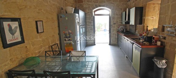 3 bedrooms House in Zebbug, Malta No. 3808 8