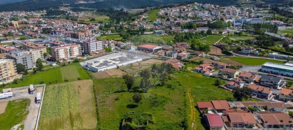 Terreno en Alfena, Portugal 7570 m² No. 117914 3
