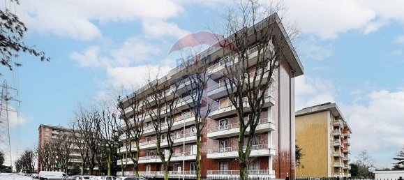 3 rooms Apartment in Cologno Monzese, Italy No. 146285 33