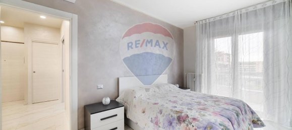 3 rooms Apartment in Cologno Monzese, Italy No. 146285 27