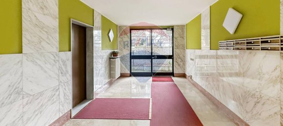 3 rooms Apartment in Cologno Monzese, Italy No. 146285 38