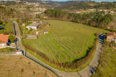  Land in Penafiel, Portugal No. 261643