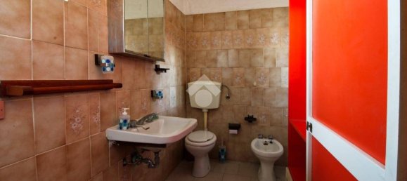 2 chambres Maison à Zinasco, Italy No. 237003 17