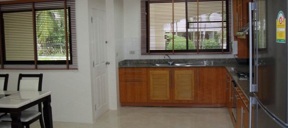 Кафе / ресторан с 4 спальнями в Паттайя, Таиланд № 4015 8