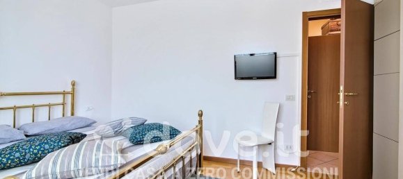 1 chambre Appartement à San Colombano al Lambro, Italy No. 299422 8