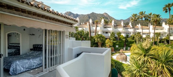 3 bedrooms Townhouse in Marbella, Spain No. 140587 11