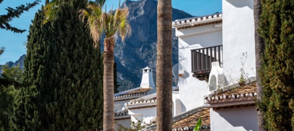 3 bedrooms Townhouse in Marbella, Spain No. 140587 13