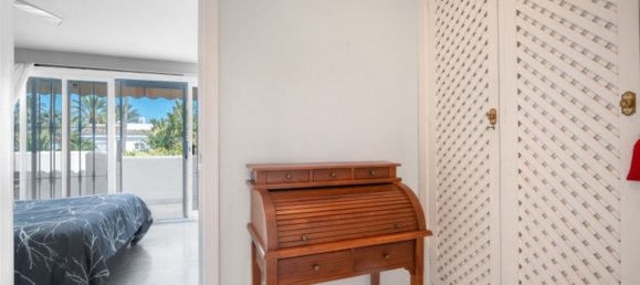 3 bedrooms Townhouse in Marbella, Spain No. 140587 32