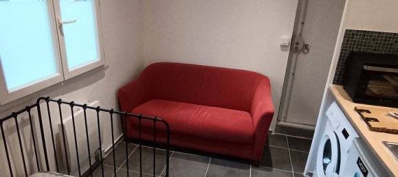 Studio in Le Port-Marly, France, Nr. 328675 2