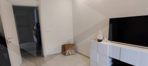 3-salle Appartement à Bologna, Italy No. 26269 5