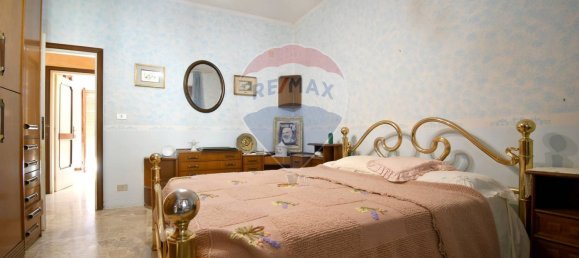 Дом с 18 спальнями в Макомер, Италия № 359855 25