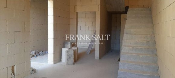 3 Schlafzimmer Haus in Xewkija, Malta, Nr. 925 4