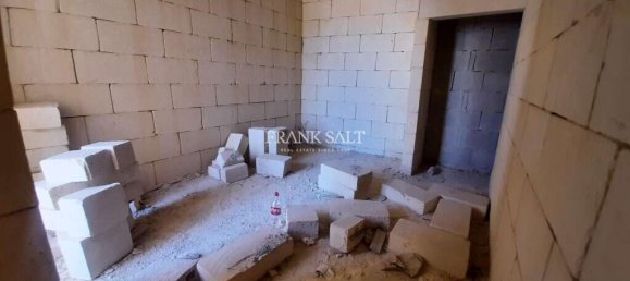 3 Schlafzimmer Haus in Xewkija, Malta, Nr. 925 6