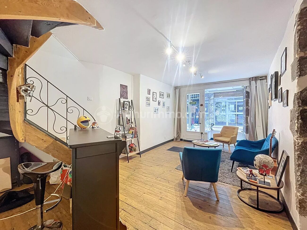 3 rooms Commercial property in Clermont-Ferrand, France No. 288380