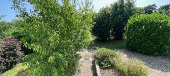 4 bedrooms House in Coullons, France No. 253974 17