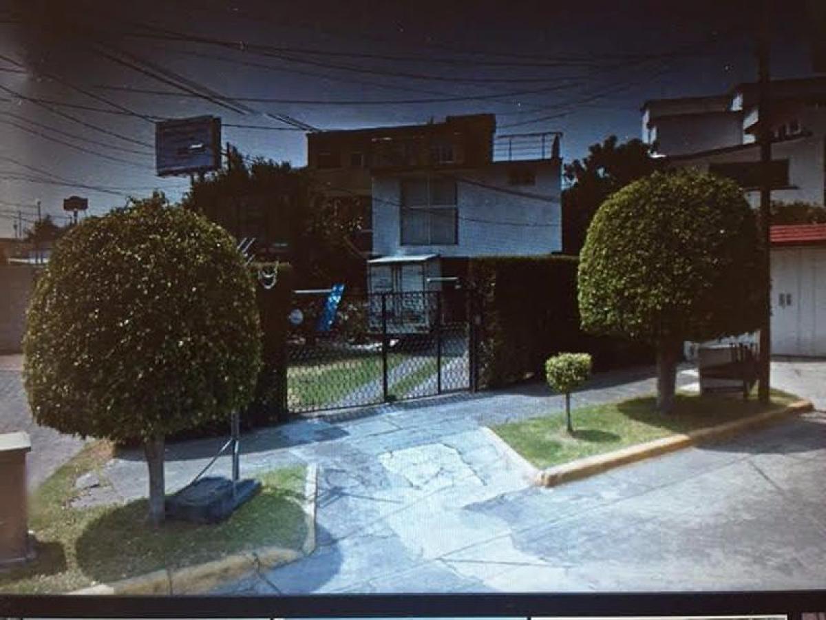 4 bedrooms House in Naucalpan de Juarez, Mexico No. 212196