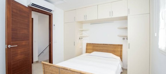 4 bedrooms Apartment in Mahon, Spain No. 3743 9