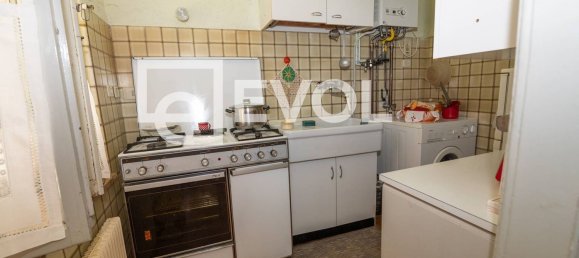 Дом с 7 комнатами в Удине, Италия № 20972 7