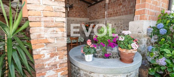 Дом с 7 комнатами в Удине, Италия № 20972 13