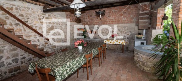 Дом с 7 комнатами в Удине, Италия № 20972 8