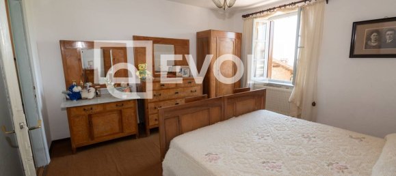 Дом с 7 комнатами в Удине, Италия № 20972 23