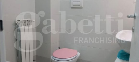 Apartamento de 2 habitaciónes en Latina, Italy No. 33484 7