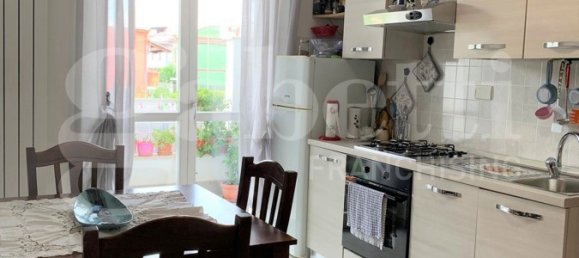 Apartamento de 2 habitaciónes en Latina, Italy No. 33484 3