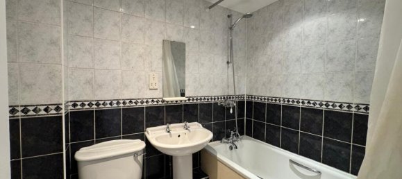 2 bedrooms Apartment in Hampton, United Kingdom No. 10725 23